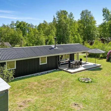 Aldina - 1-6km From The Sea In Ne Jutland By Interhome Сasa de vacaciones Laeso